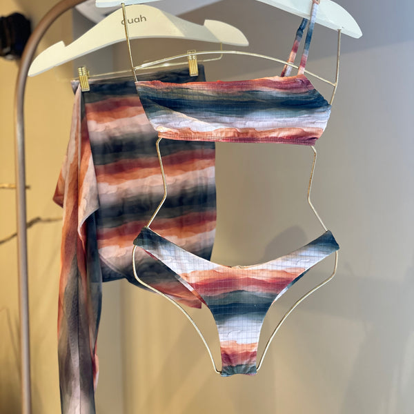 Combo Biquíni e Saia - Combo P