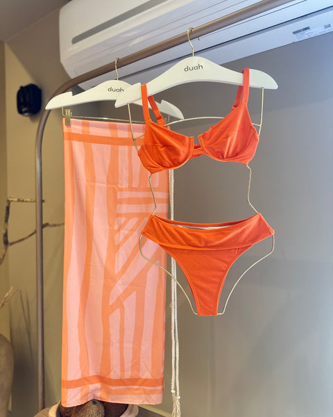 Combo Biquíni e Pareô - Combo P