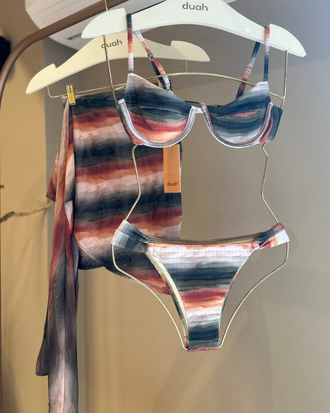 Combo Biquíni e Saia - Combo P