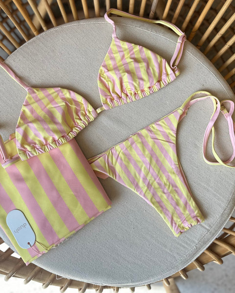 Combo Biquíni e Pareô - Combo M