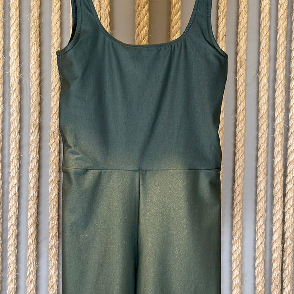 Macacão Atenas Curto - Verde Musgo