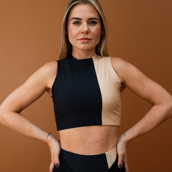 Cropped Atenas - Preto/Camel